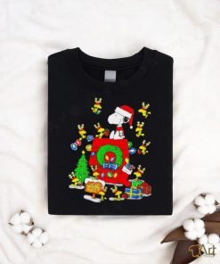 Snoopy and Woodstock on doghouse Merry Christmas shirt