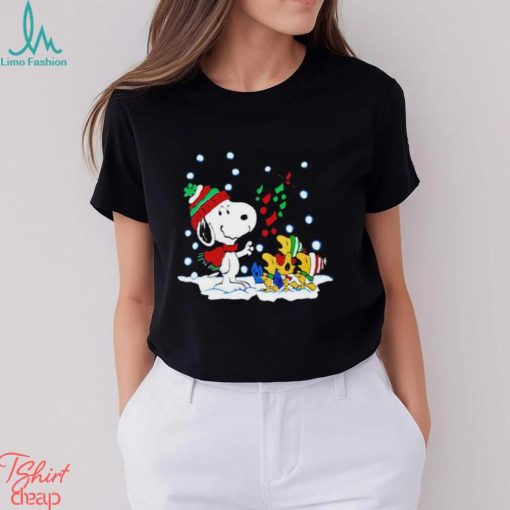 Snoopy and Woodstock singing Merry Christmas shirt