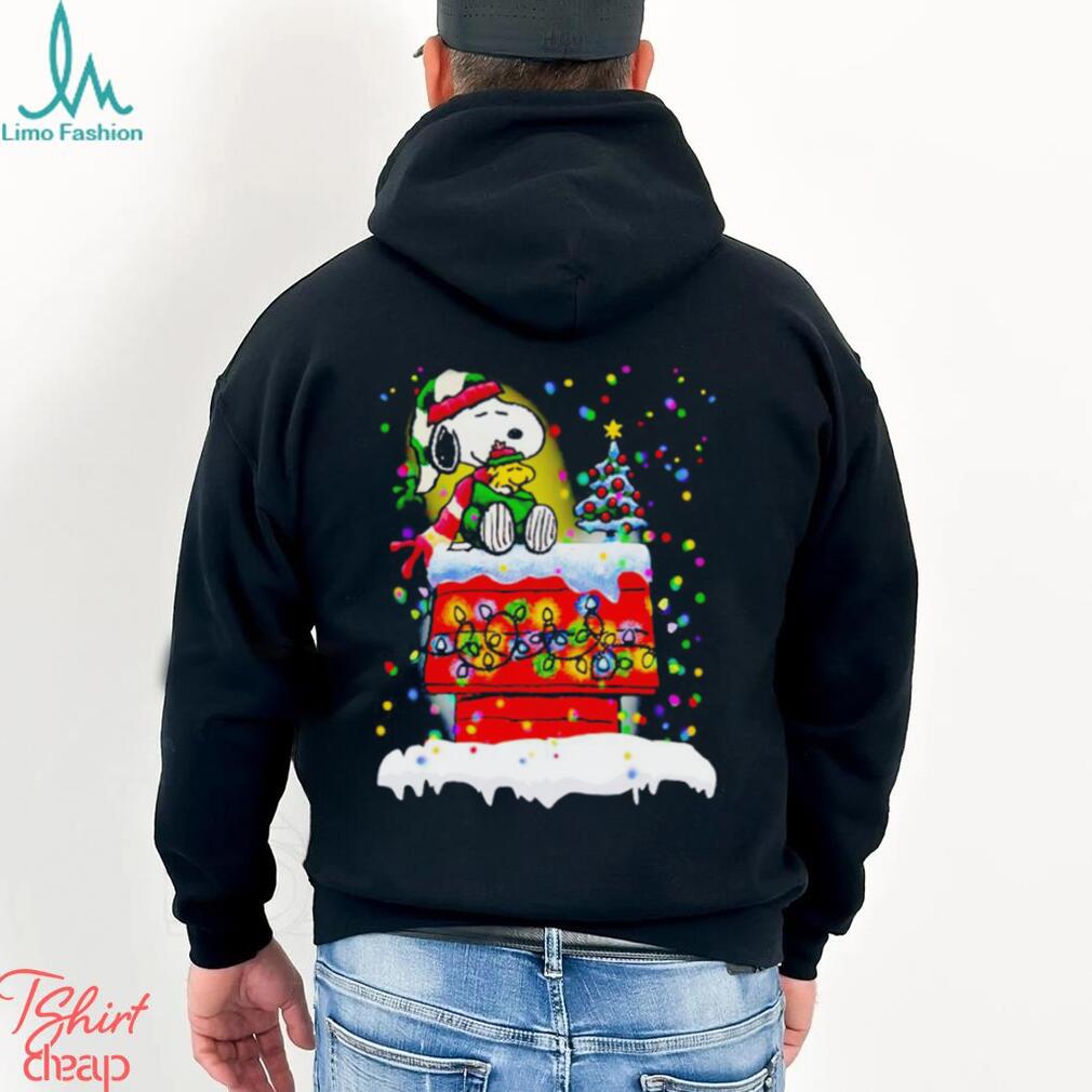 Awesome new York Yankees Christmas snoopy sweater - Limotees