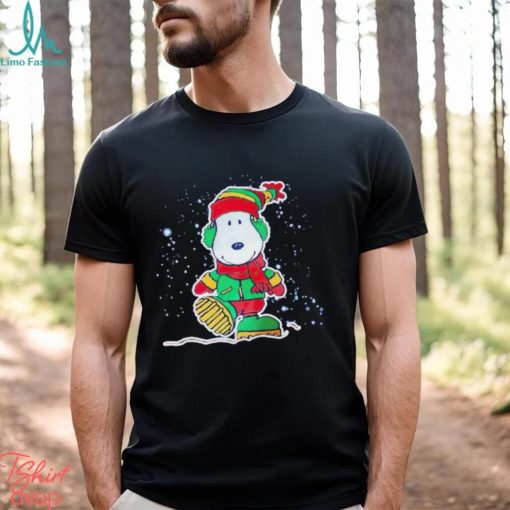 Snoopy walking in the snow Merry Christmas shirt