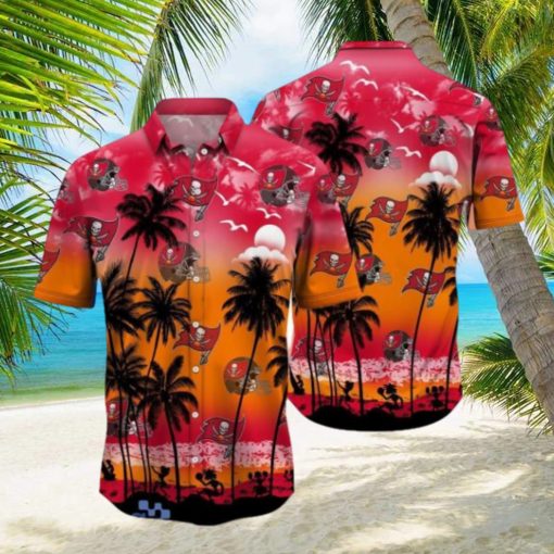 Tampa Bay Buccaneers Tropical Hawaiian Shirt