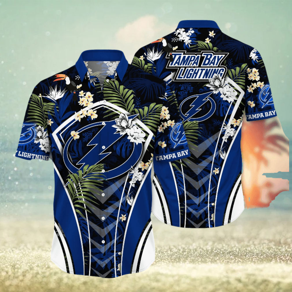 LIMITED] Tampa Bay Lightning NHL Hawaiian Shirt And Shorts, New