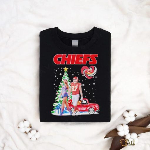 Taylor and Travis Kelce Snoopy Kansas City Chiefs Christmas tree shirt