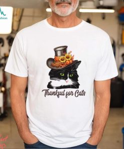 Thankful For Cats Cat With Hat Flowers Pumpkins Autumn Leaves Cute Thanksgiving Black Cat Classic T Shirt