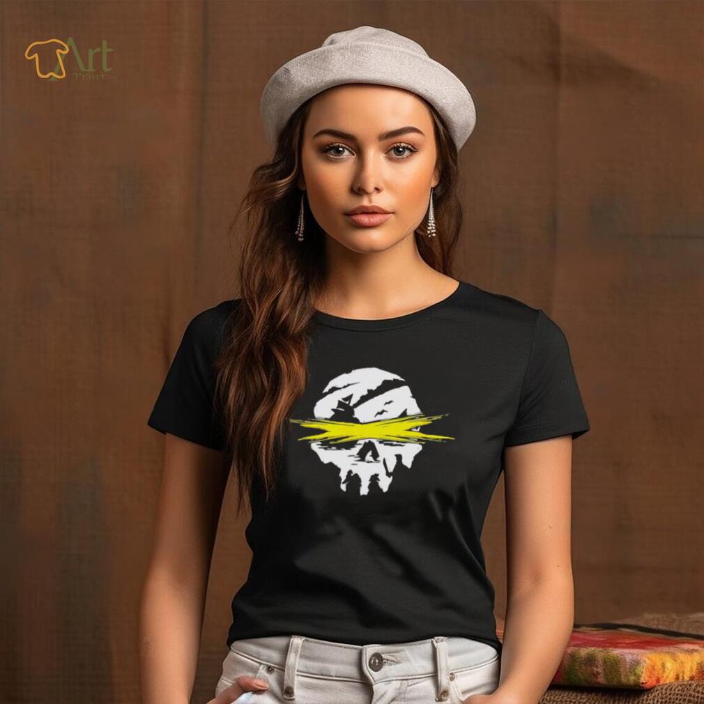 The Hoarder’s hunt defaced shirt The Hoarder’s hunt defaced shirt