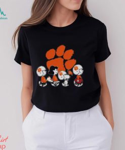The Peanuts Snoopy And Friends Cheer For The Clemson Tigers Ncaa Shirt