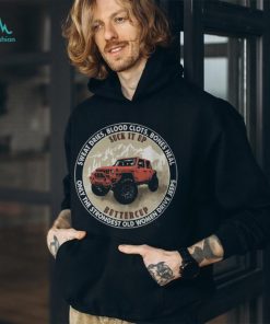 This V neck t shirt features a moisture wicking