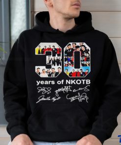 30 years of NKOTB new kids on the block signatures t shirt
