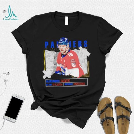 Aleksander Barkov number 16 Florida Panthers ice hockey player pose paper gift shirt