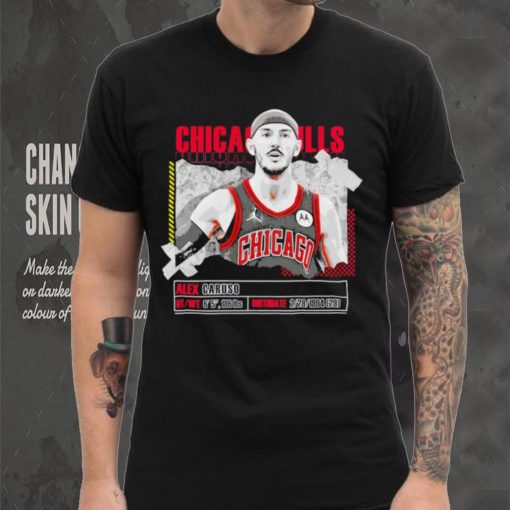 Alex Caruso number 6 Chicago Bulls basketball player pose paper gift shirt