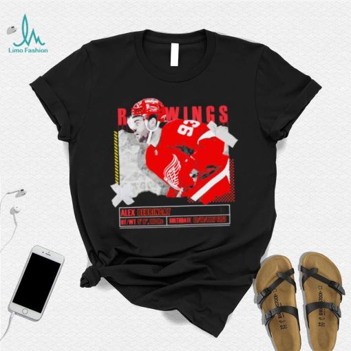 Alex DeBrincat number 93 Detroit Red Wings ice hockey player pose paper gift shirt