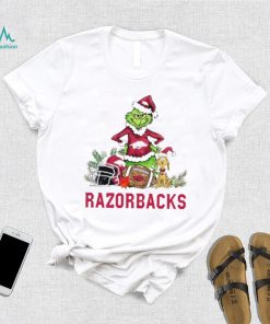 Arkansas Razorbacks Grinch and Max dog funny Christmas shirt, hoodie, sweater, long sleeve and tank top Arkansas Razorbacks Grinch and Max dog funny Christmas shirt