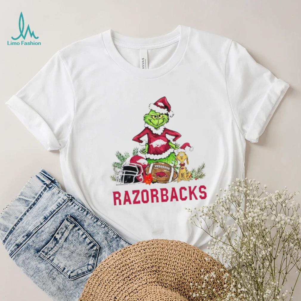 Arkansas Razorbacks Grinch and Max dog funny Christmas shirt Arkansas Razorbacks Grinch and Max dog funny Christmas shirt