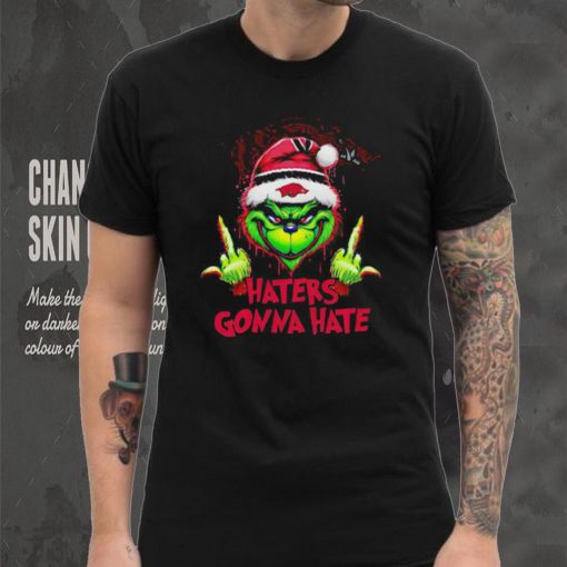 Arkansas Razorbacks Grinch haters gonna hate Christmas shirt