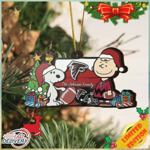 Atlanta Falcons Snoopy NFL Sport Ornament Custom Your Family Name