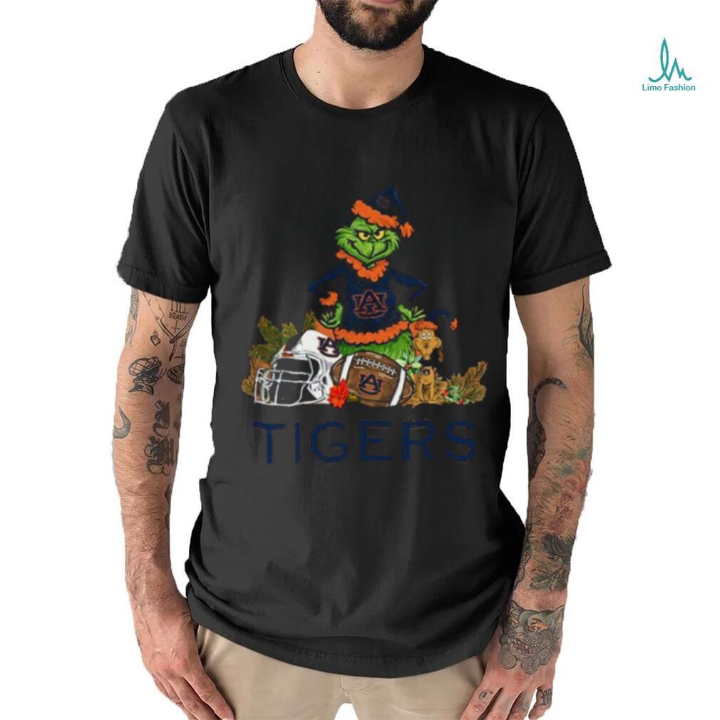 Auburn Tigers Funny Grinch And Dog Christmas shirt Auburn Tigers Funny Grinch And Dog Christmas shirt