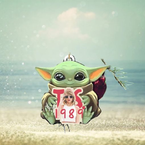 Baby Yoda Hug Taylor Swift The Eras Tour Taylor Version 1989 Tree Decorations x Star Wars Ornament