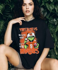 Christmas Santa Grinch They Hate Us Because Ain’t Us Cincinnati Bengals Shirt