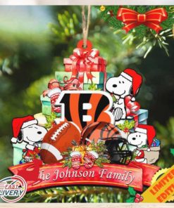 Cincinnati Bengals Snoopy And NFL Sport Ornament Personalized Your Family Name