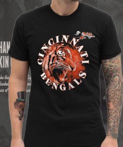 Cincinnati Bengals True Classics Hometown Graphic T Shirt