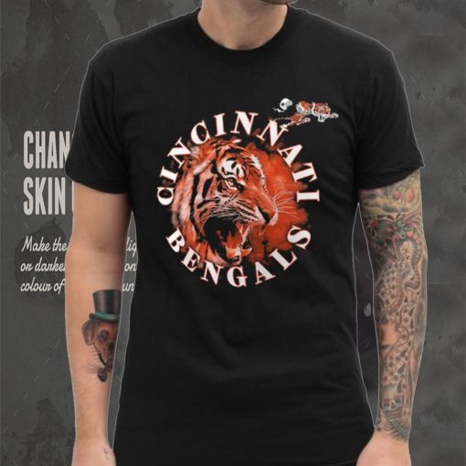 Cincinnati Bengals True Classics Hometown Graphic T Shirt