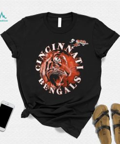 Cincinnati Bengals True Classics Hometown Graphic T Shirt