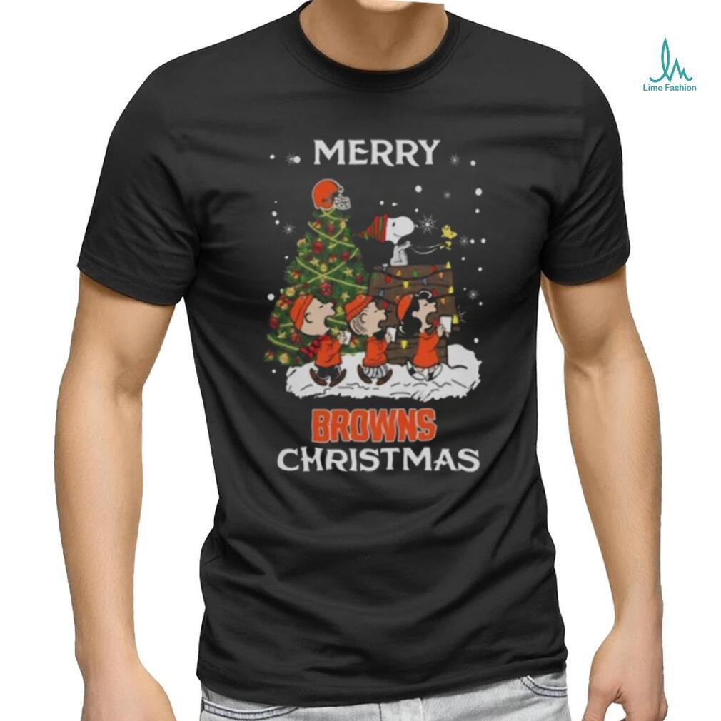 Cleveland Browns Snoopy Family Christmas Shirt Cleveland Browns Snoopy Family Christmas Shirt