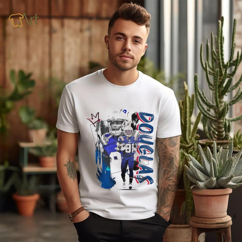 Demario Douglas number 81 New England Patriots football player pose poster shirt Demario Douglas number 81 New England Patriots football player pose poster shirt