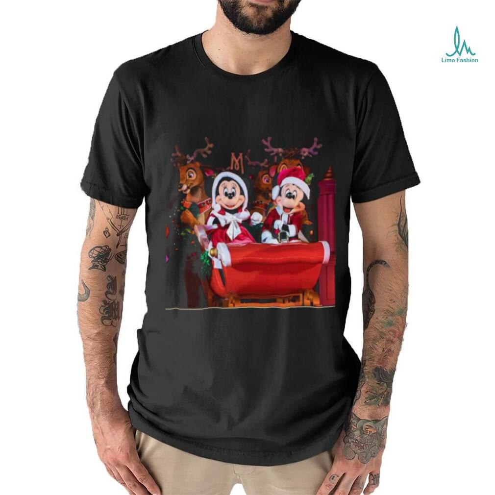 Disney Cartoon Poster Mickey Minnie Christmas shirt Disney Cartoon Poster Mickey Minnie Christmas shirt