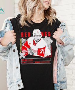 Dylan Larkin number 71 Detroit Red Wings ice hockey player pose paper gift shirt