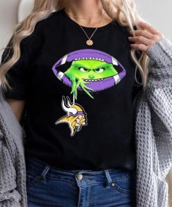 Ew, People The Grinch Hold Minnesota Vikings Shirt