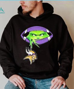 Ew, People The Grinch Hold Minnesota Vikings Shirt