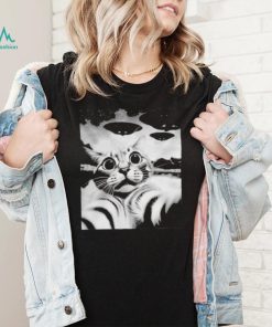 Funny Cat Selfie with UFO shirt