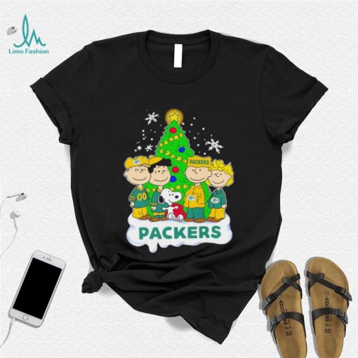Happy Merry Christmas Peanuts Christmas tree Green Bay Packers football logo gift shirt