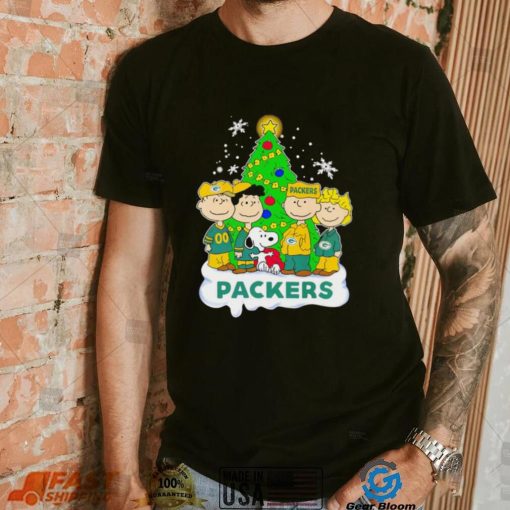 Happy Merry Christmas Peanuts Christmas tree Green Bay Packers football logo gift shirt