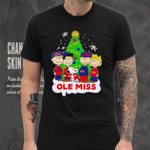 Happy Merry Christmas Peanuts Christmas tree Ole Miss football logo gift shirt