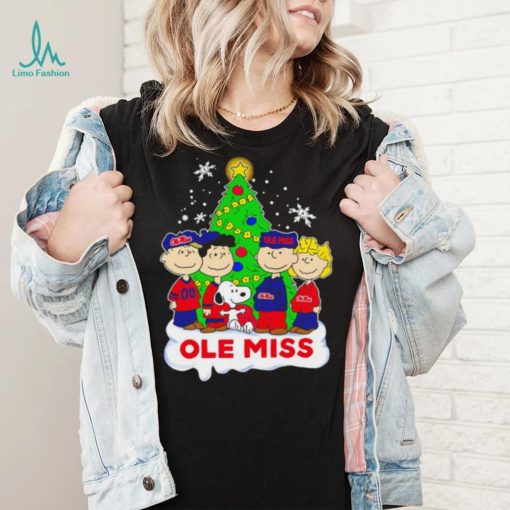 Happy Merry Christmas Peanuts Christmas tree Ole Miss football logo gift shirt