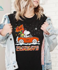 Happy Merry Christmas Snoopy drive a car Oklahoma State Cowboys logo flag gift shirt