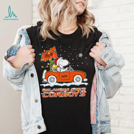 Happy Merry Christmas Snoopy drive a car Oklahoma State Cowboys logo flag gift shirt