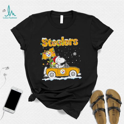 Happy Merry Christmas Snoopy drive a car Pittsburgh Steelers logo flag gift shirt