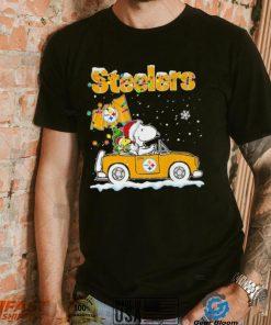 Happy Merry Christmas Snoopy drive a car Pittsburgh Steelers logo flag gift shirt