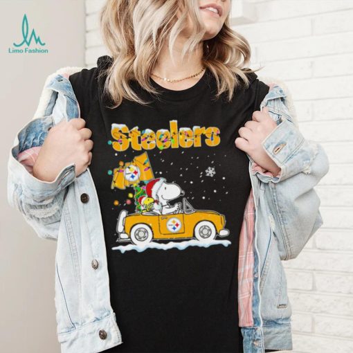 Happy Merry Christmas Snoopy drive a car Pittsburgh Steelers logo flag gift shirt