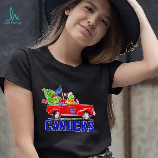 Happy Merry Christmas The Grinch drive a car Vancouver Canucks ice hockey logo flag gift shirt
