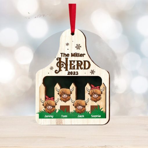 Highland Cow Family, Personalized Wood Ornament, Christmas Ornament, Xmas Gift For Family