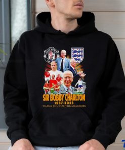 Manchester United Sir Bobby Charlton 1937 2023 thank you for the memories signature shirt