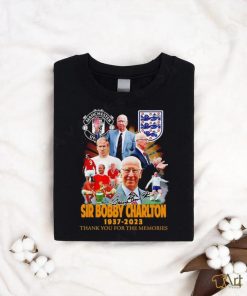 Manchester United Sir Bobby Charlton 1937 2023 thank you for the memories signature shirt