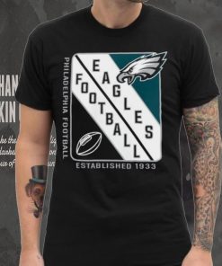 Men's Starter Black Philadelphia Eagles Shield Graphic T Shirt