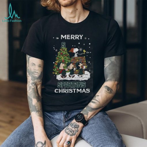 Michigan State Spartans Snoopy Family Christmas Shirt