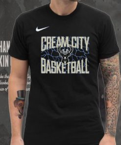 Milwaukee Bucks Nike Youth 2020 21 City Edition Logo T Shirt