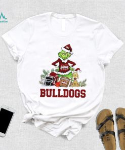 Mississippi State Bulldogs Grinch and Max dog funny Christmas shirt, hoodie, sweater, long sleeve and tank top Mississippi State Bulldogs Grinch and Max dog funny Christmas shirt